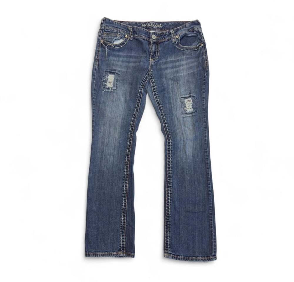 maurices Distressed Bootcut Jeans Size 9/10 REG Blue Denim